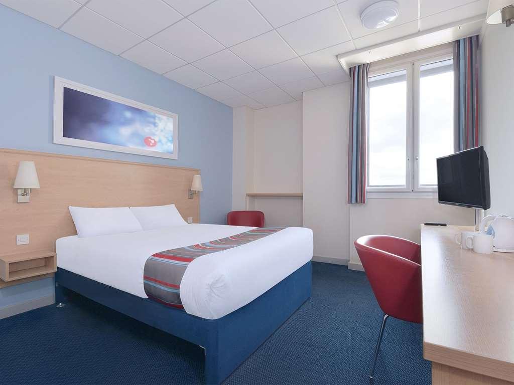 Travelodge Milton Keynes Old Stratford 客房 照片