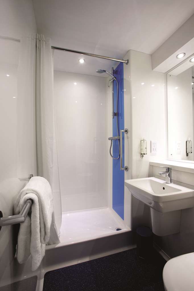 Travelodge Milton Keynes Old Stratford 客房 照片