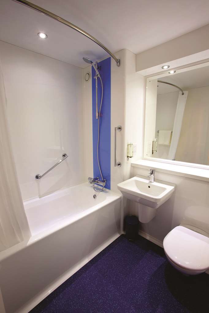 Travelodge Milton Keynes Old Stratford 客房 照片
